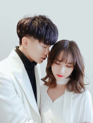找个大佬当老公海报